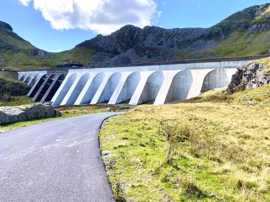 The Walkers' Cwtch Lägenhet Ffestiniog Exteriör bild